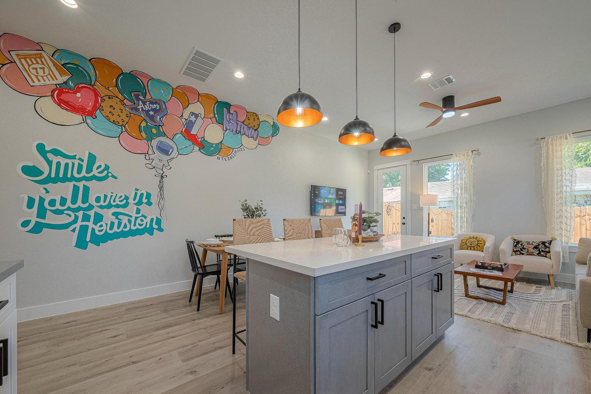Modern Home Near Downtown With Fast Wifi, Bbq, Games & Ev Equipped! 휴스턴 외부 사진